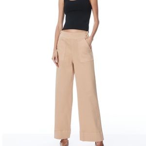 NWT Alice + Olivia Donald pants- jeans in Almond - size 28 waist - 6